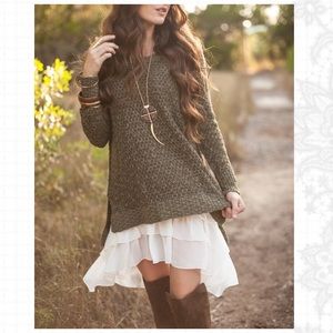 Chiffon Hi-Lo Extender in Ivory size small